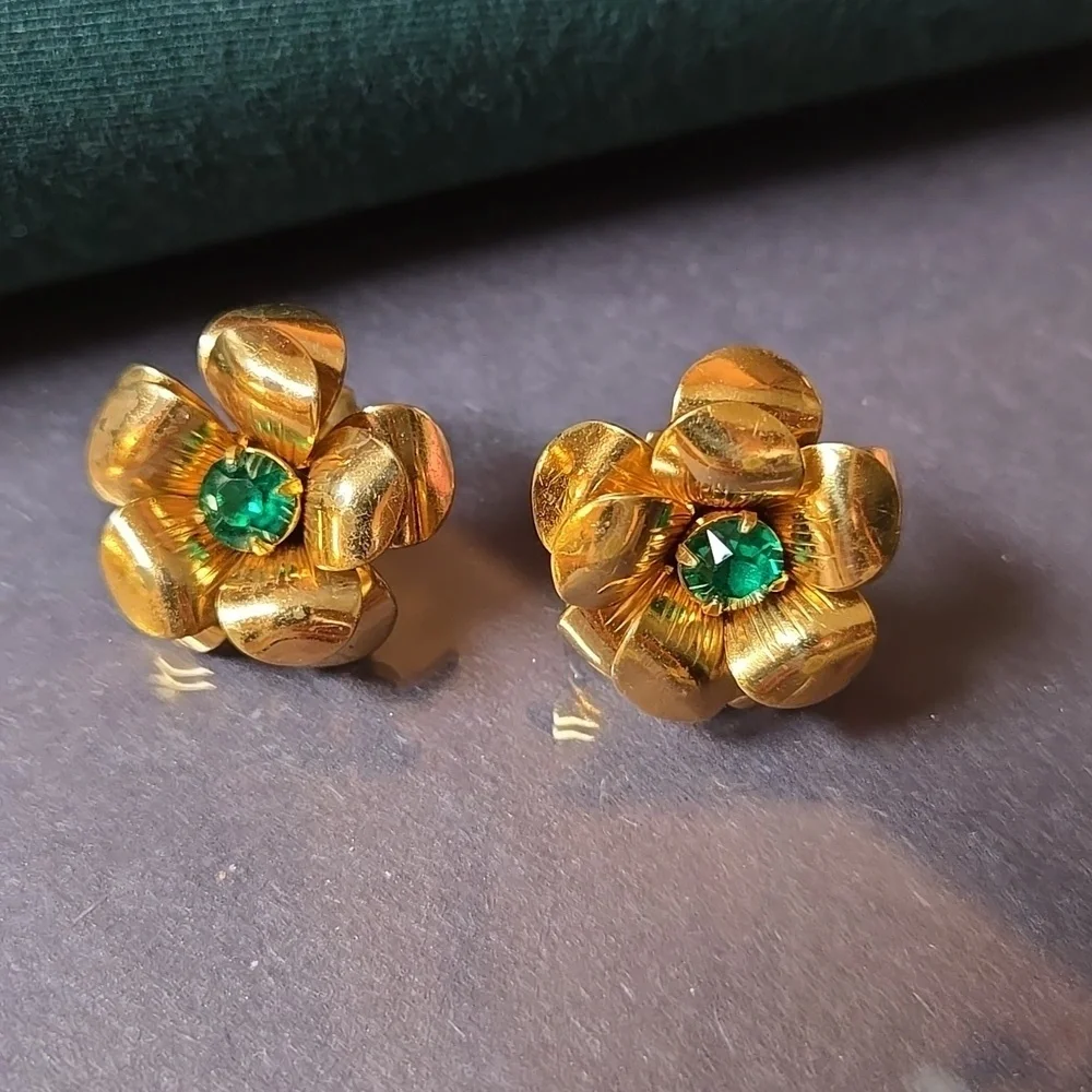 Coro Gold Tone 3D Flower Earrings with Green Stone